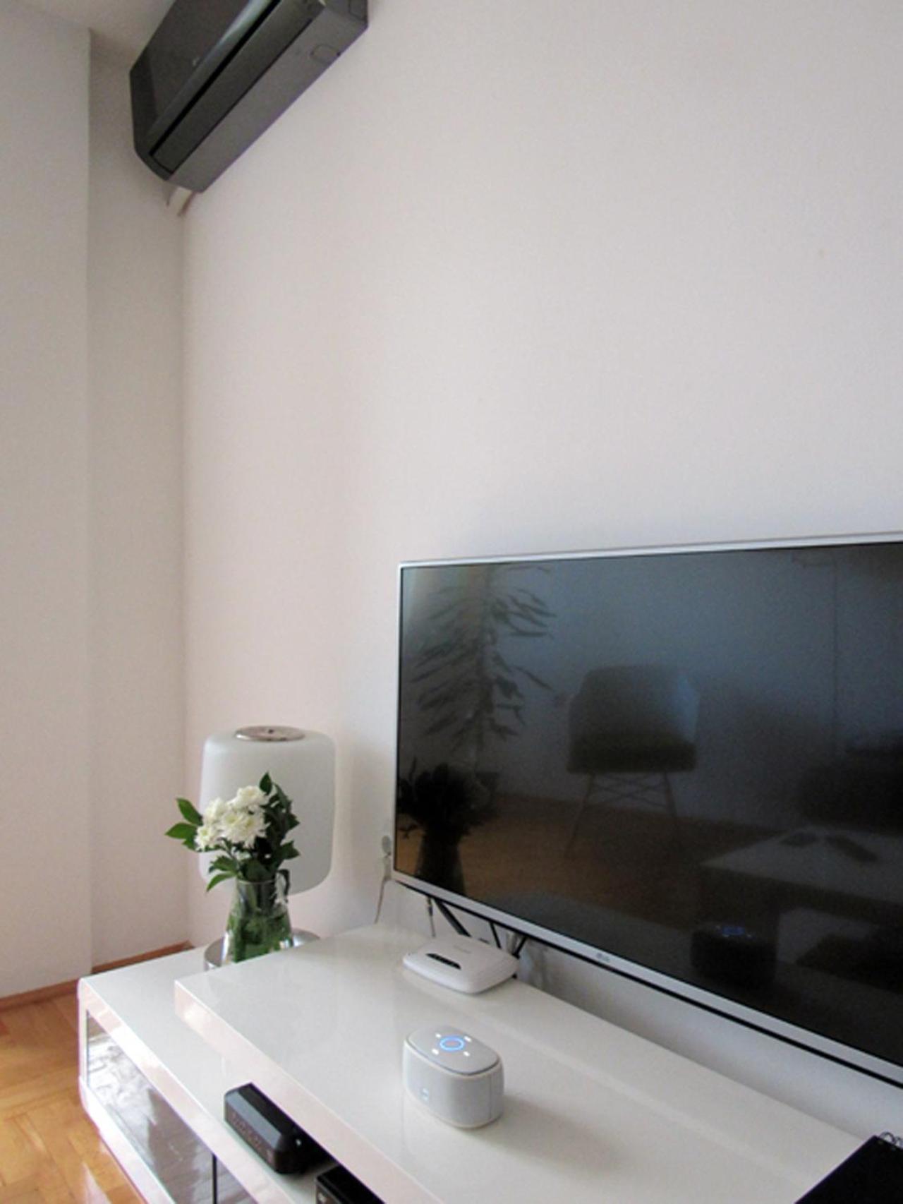 65 Square Meters Designer Apartment In Heart Of City - River View ! Park For Free Nis Exterior foto